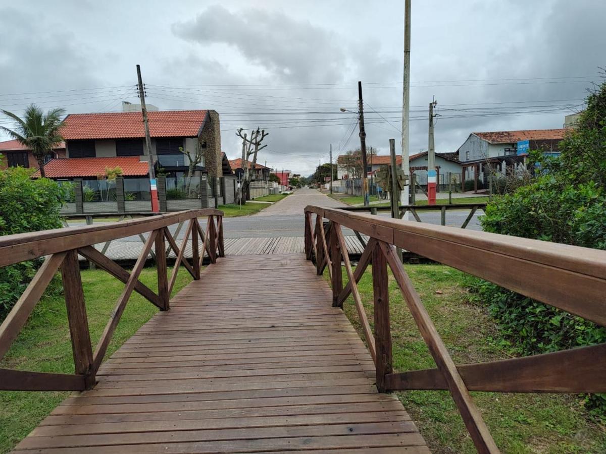 Apartment Pe Na Areia: Beachfront Retreat Near Airport