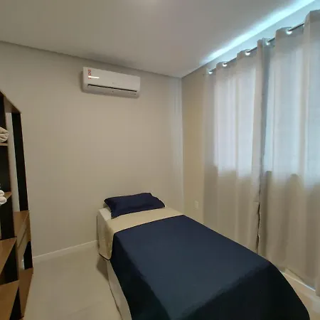 Pe Na Areia: Beachfront Retreat Near Navegantes Airport Exterior photo