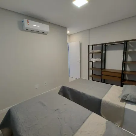 Pe Na Areia: Beachfront Retreat Near Navegantes Airport Exterior photo