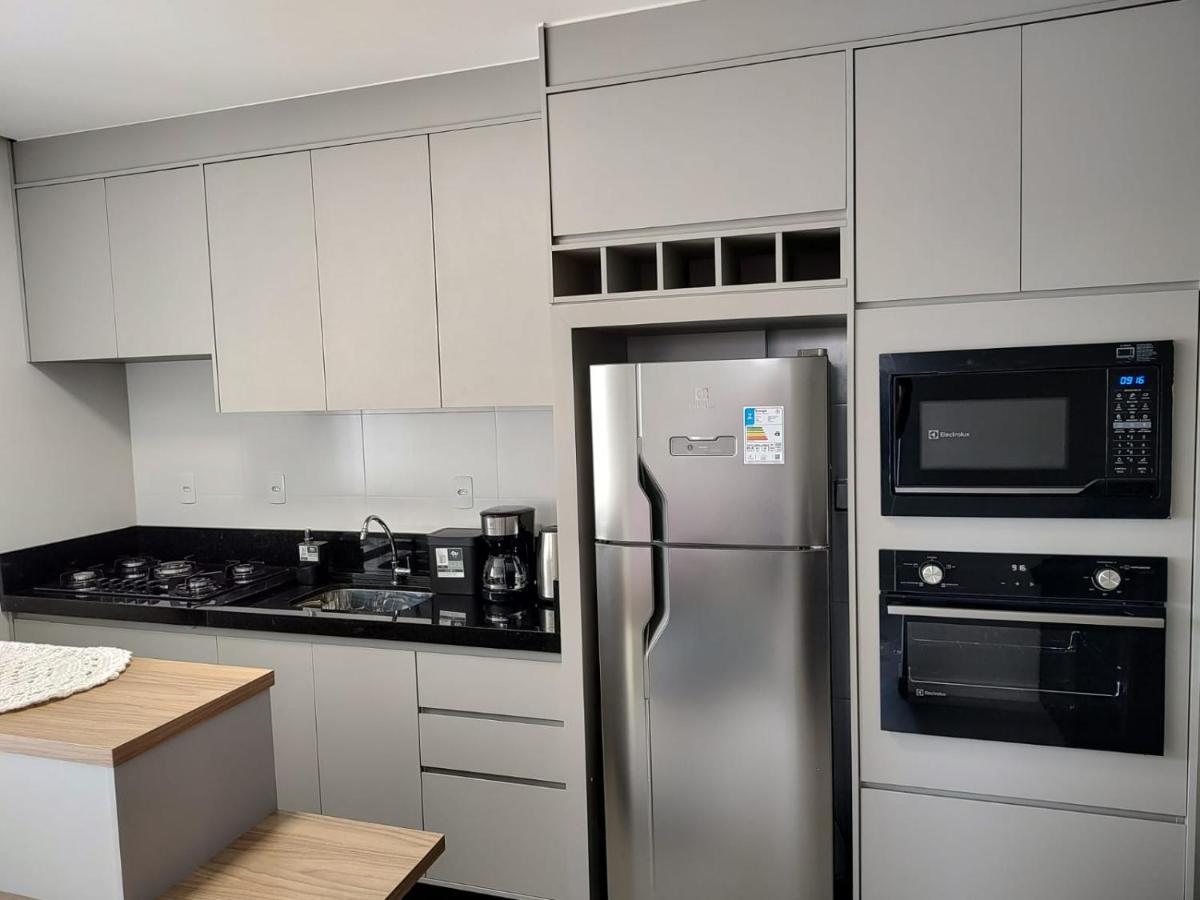 Pe Na Areia: Beachfront Retreat Near Airport Apartment *